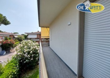 Esterno - Appartamento Via Vittorio veneto
 
151, Massa - foto 4