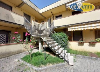 Esterno - Appartamento Via Pandolfino, Massa - foto 3