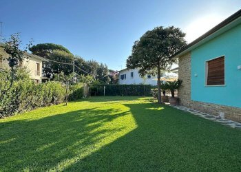 esterno - Villa Via boito, Pietrasanta - photo 4