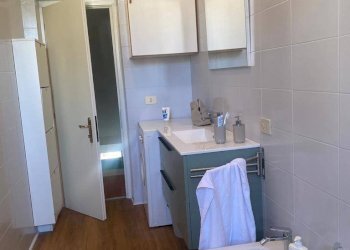 Bagno - Appartamento Via Marradi, Massa - foto 14