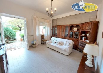 zona giorno - Casa indipendente via doninzetti, Pietrasanta - foto 17