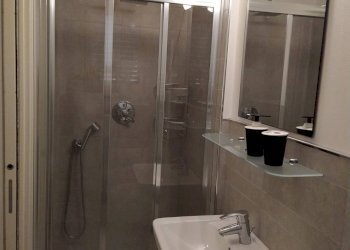 Bagno - Appartamento Via Paolo Ferrari, Massa - foto 14