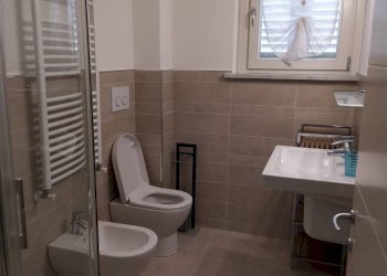 Bagno - Appartamento Via Paolo Ferrari, Massa - foto 15