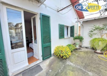 esterno - Casa semi indipendente Via Treviso, Massa - foto 3