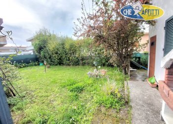 esterno - Casa semi indipendente Via Treviso, Massa - foto 17