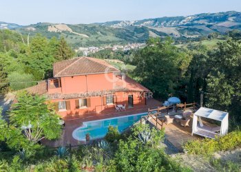 Foto 2 - Villa Via Gaiano
 
3, Montescudo - Monte Colombo - foto 2