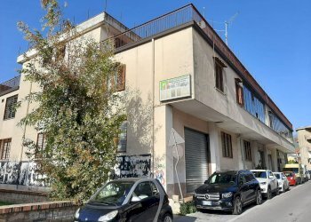 Foto 1 - Commercial Premises VIA RISORGIMENTO, Nocera Superiore - photo 1