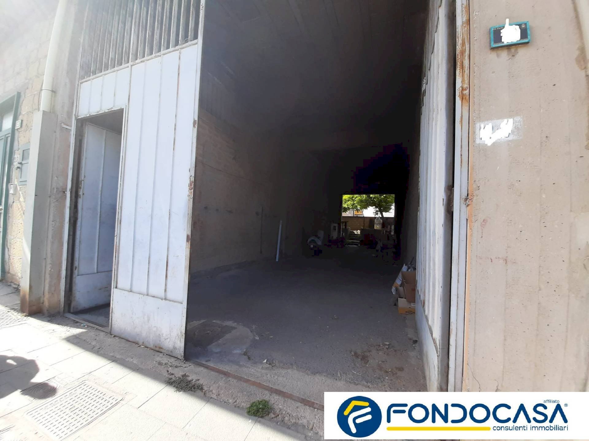 Foto 2 - Magazzino VIA CAFIERO
23, Nocera Inferiore - foto 2
