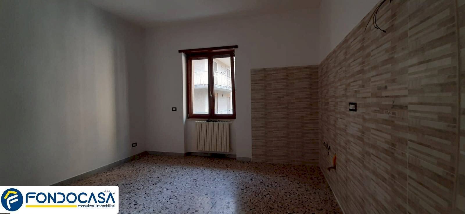 Foto 2 - Four-room apartment VIA PORTAROMANA, Nocera Superiore - photo 2