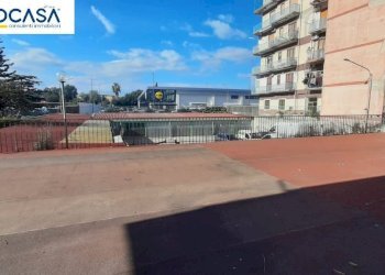 Foto 7 - Locale Commerciale VIA GABOLA
 
21, Nocera Inferiore - foto 7