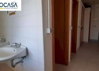 Foto 10 - Locale Commerciale VIA GABOLA
 
21, Nocera Inferiore - foto 10