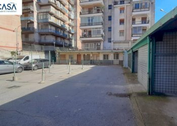 Foto 13 - Locale Commerciale VIA GABOLA
 
21, Nocera Inferiore - foto 13