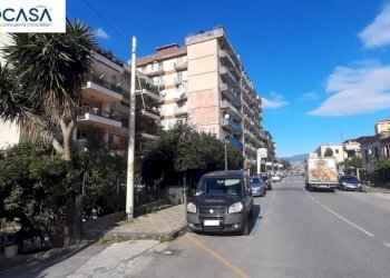 Foto 14 - Locale Commerciale VIA GABOLA
 
21, Nocera Inferiore - foto 14