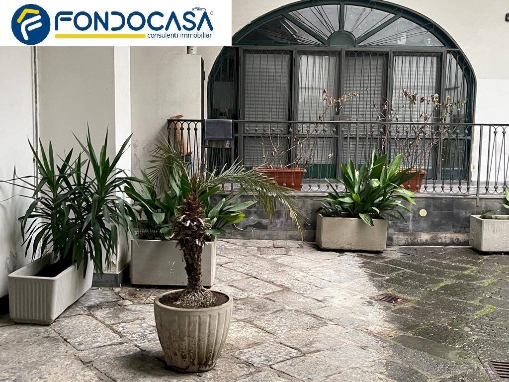 Foto 2 - Locale Commerciale VIA ORIGLIA
 
39, Nocera Inferiore - foto 2