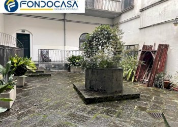 Foto 3 - Locale Commerciale VIA ORIGLIA
 
39, Nocera Inferiore - foto 3