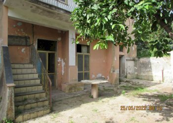 Foto 1 - Stabile - Palazzo VICOLO DE SIMONE
 
6, Roccapiemonte - foto 1