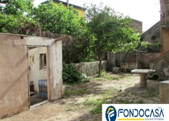 Foto 5 - Stabile - Palazzo VICOLO DE SIMONE
 
6, Roccapiemonte - foto 5