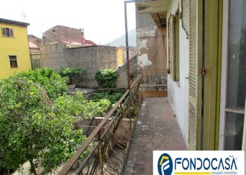 Foto 12 - Stabile - Palazzo VICOLO DE SIMONE
 
6, Roccapiemonte - foto 12