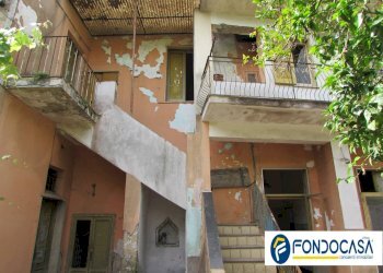 Foto 15 - Stabile - Palazzo VICOLO DE SIMONE
 
6, Roccapiemonte - foto 15