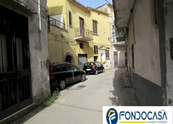 Foto 16 - Stabile - Palazzo VICOLO DE SIMONE
 
6, Roccapiemonte - foto 16