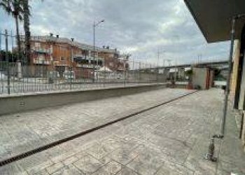 Foto 4 - Locale Commerciale STRADA PROVINCIALE NOCERA-SARNO
 
6, Nocera Inferiore - foto 4