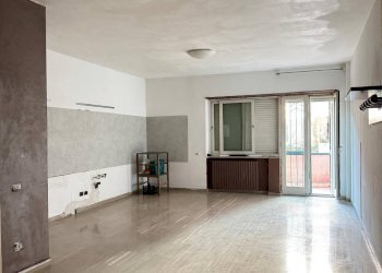 Foto 3 - Three-room apartment VIA SICILIANO, Nocera Inferiore - photo 3