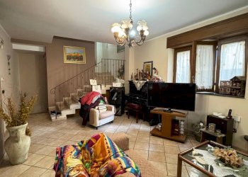 Foto 1 - Casa semi indipendente VIA CESARE BATTISTI, San Marzano sul Sarno - foto 1