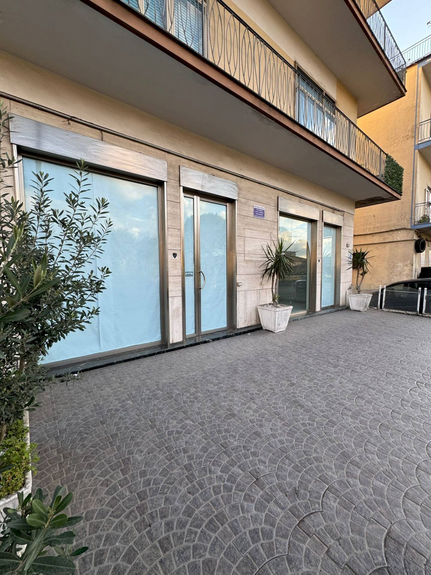 Foto 2 - Locale Commerciale VIA ATZORI
 
17/19, Nocera Inferiore - foto 2