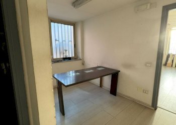 Foto 6 - Locale Commerciale VIA ATZORI
 
17/19, Nocera Inferiore - foto 6