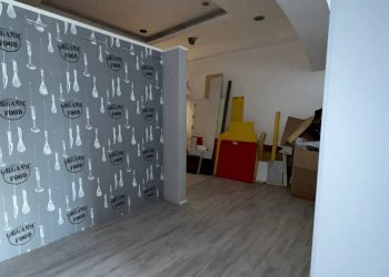 Foto 12 - Locale Commerciale VIA ATZORI
 
17/19, Nocera Inferiore - foto 12