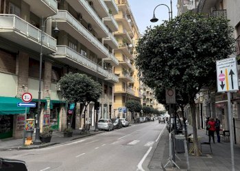 Foto 1 - Attività Commerciale VIA BARBARULO, Nocera Inferiore - foto 1