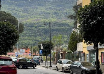 Foto 2 - Attività Commerciale VIA BARBARULO, Nocera Inferiore - foto 2