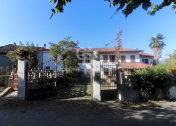 Foto 2 - Terraced Villa Fraz. Gatti
 
10, Rocchetta Tanaro - photo 2