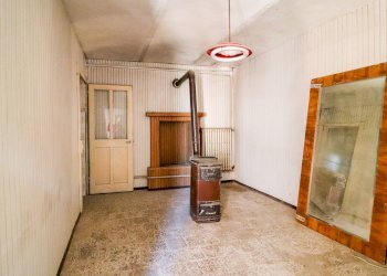 la camera da pranzo - Rustico Via Cavour
 
9, Cortiglione - foto 7