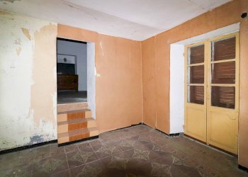 la camera - Casa indipendente Borgata Basso Erro
 
6, Melazzo - foto 11