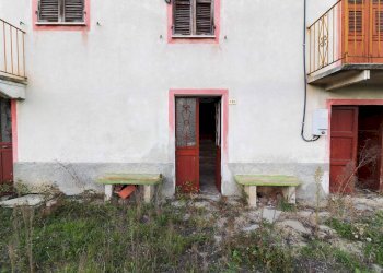 la facciata - Casa indipendente Borgata Basso Erro
 
6, Melazzo - foto 21