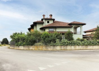 Foto 2 - Villa Via del Lucchetto
 
48, Fossano - photo 2