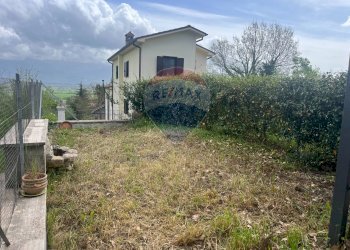 Giardino - Appartamento Via Capolimiti
 
1, Greccio - foto 12