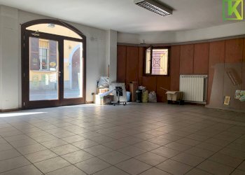 Foto 9 - Locale Commerciale Via Cavour
 
77, Saronno - foto 9