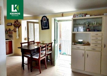 Foto 4 - Trilocale Via A. Giovanni Chini
 
1, Valganna - foto 4