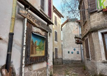 Foto 1 - Trilocale Via A. Giovanni Chini
 
1, Valganna - foto 1