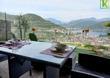 Foto 1 - Bilocale Via Rovo
 
3, Cadegliano-Viconago - foto 1