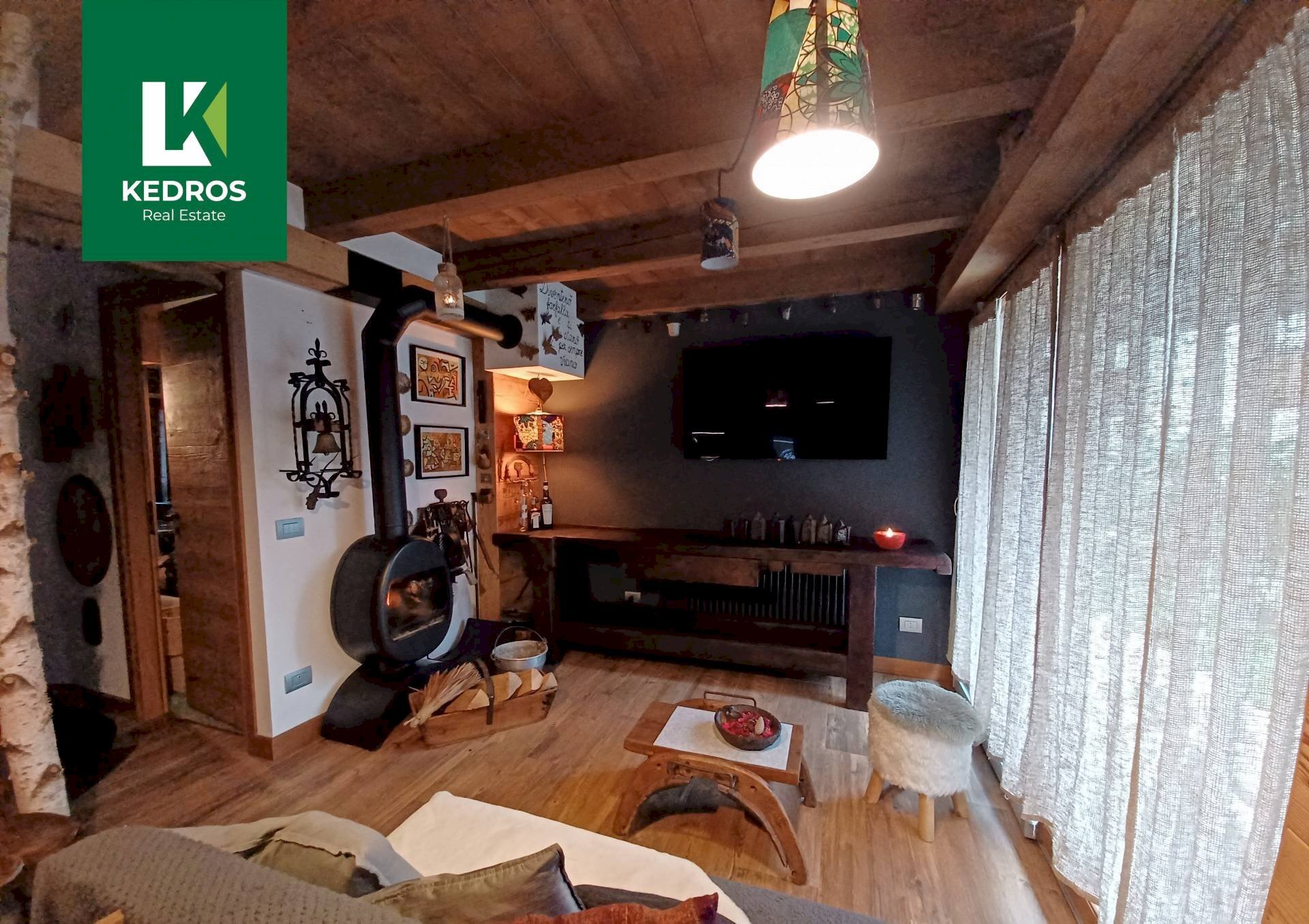 Foto 3 - Appartamento Strada della Vittoria
 
18, Courmayeur - foto 3