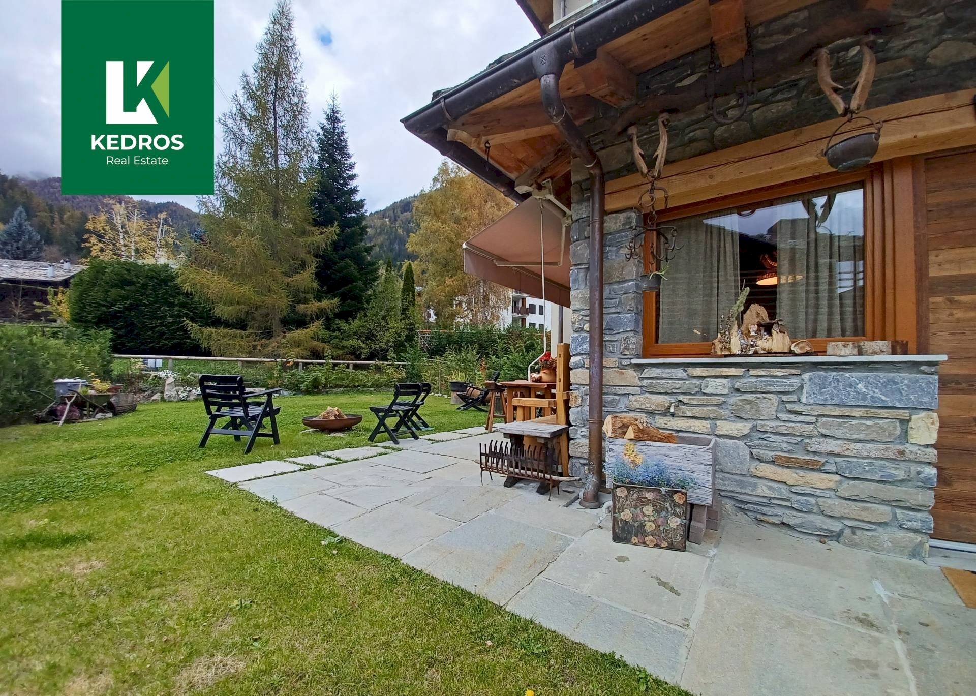 Foto 1 - Appartamento Strada della Vittoria
 
18, Courmayeur - foto 1