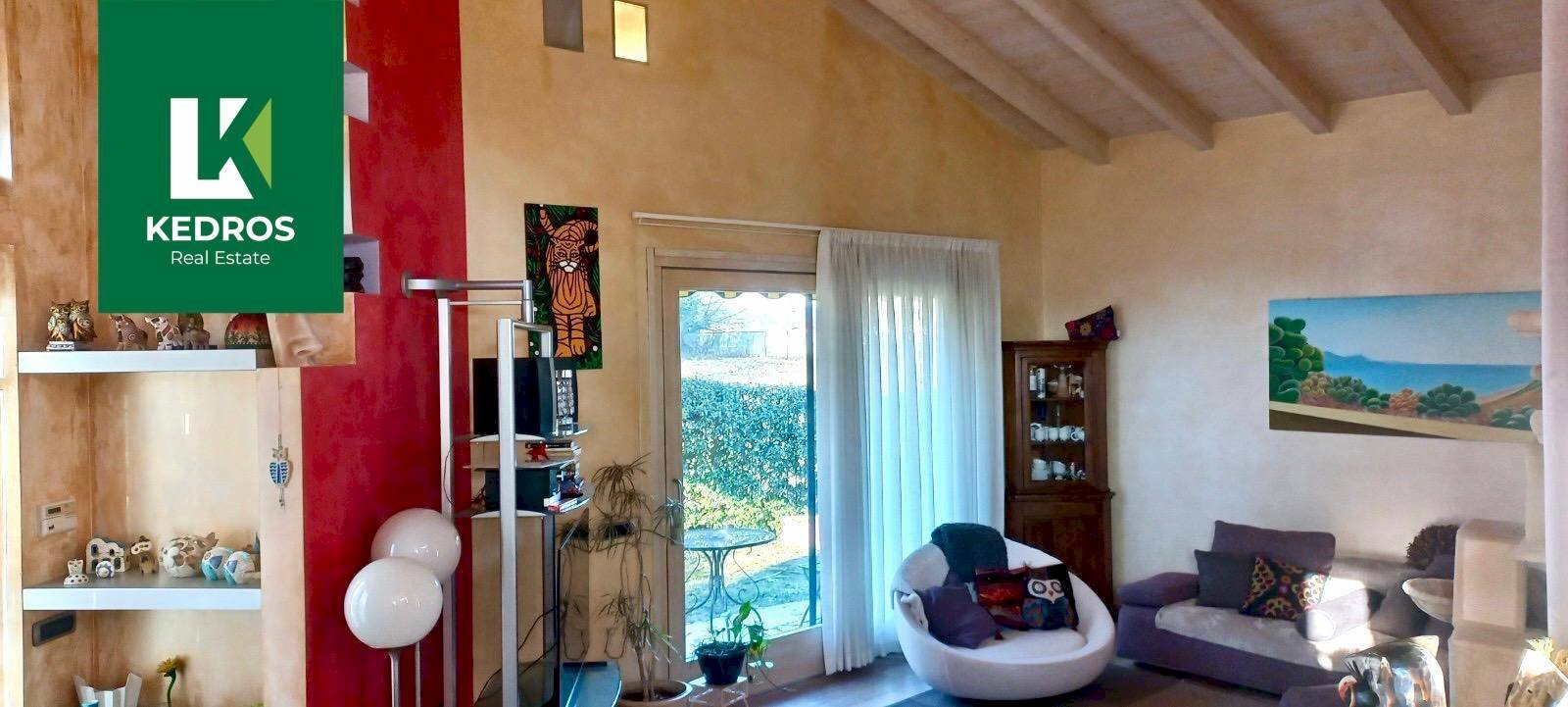 Foto 3 - Villa Via Turconi
 
17, Cantello - foto 3