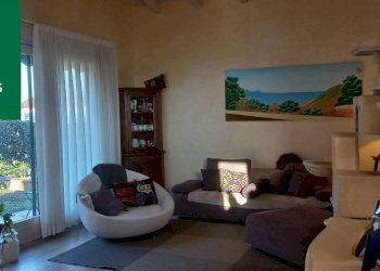 Foto 2 - Villa Via Turconi
 
17, Cantello - foto 2