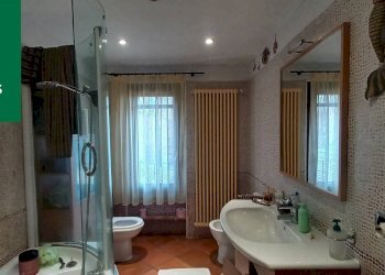 Foto 21 - Villa Via Turconi
 
17, Cantello - foto 21