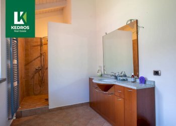 Foto 15 - Villa Via sasso della Pedana
 
16, Sesto Calende - foto 15