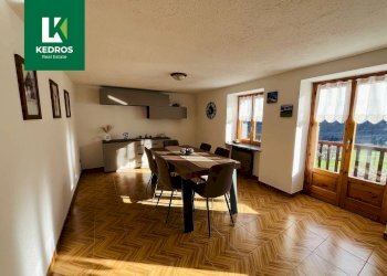 Foto 4 - Trilocale Fraz. Chaez Beneyton
 
239, La Salle - foto 4