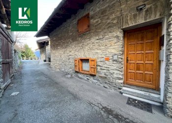 Foto 20 - Trilocale Fraz. Chaez Beneyton
 
239, La Salle - foto 20